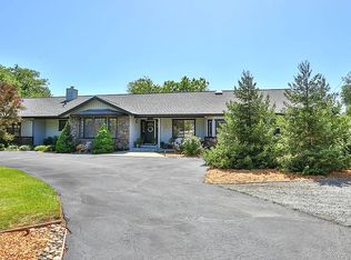 13485 Harding Ave, San Martin, CA 95046