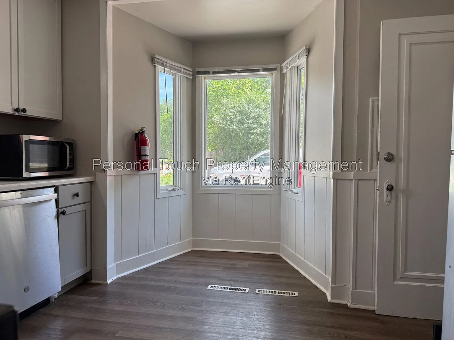 3 bed, 2.0 bath, $1,750 — Photo 2
