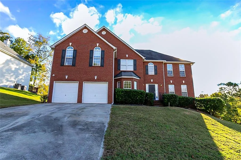 4768 Mayer Trce photo 1