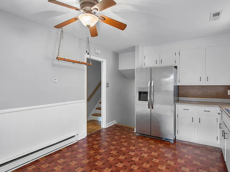 2115 Cedarhurst Dr — Photo 14
