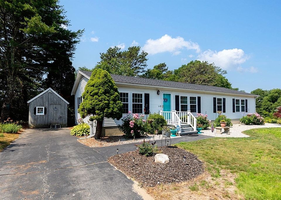 1st image of 33 Headlands Dr