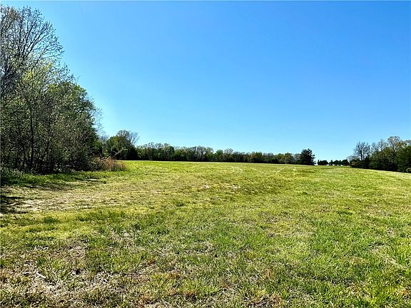 3rd image of 4720 Road