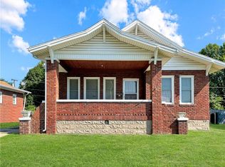610 Fairground Ave, Higginsville, MO 64037