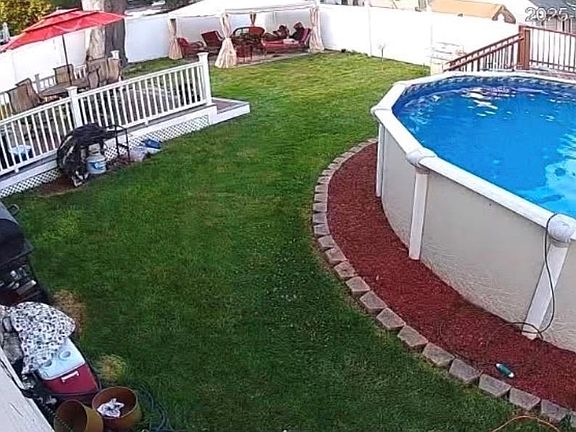 2nd image of 811 County Line Road