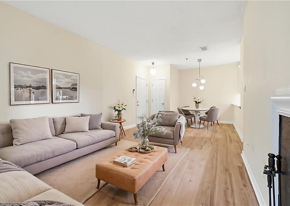 1st image of 230 College Pl APT 215