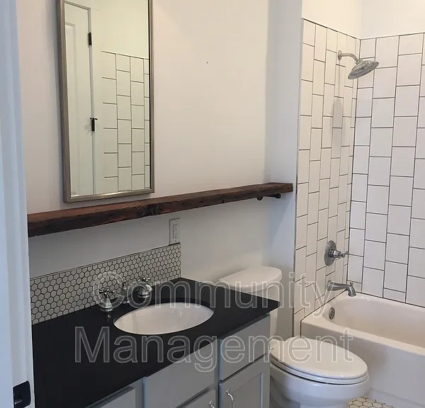 255 E Boyd Dr #111 — Photo 4