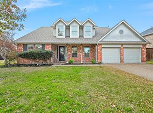 143 Country Lakes Dr, Argyle, TX 76226
