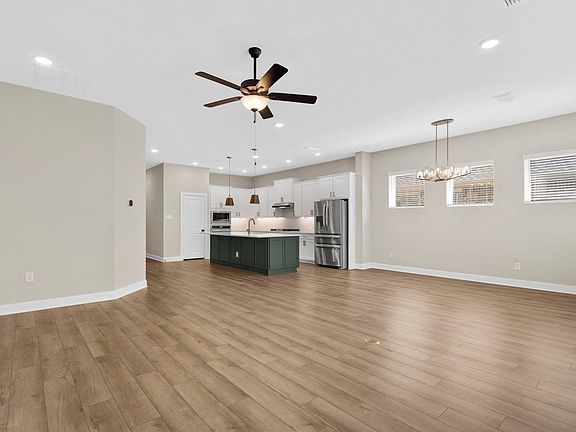 5th image of 18303 Bluebird Branch Ln