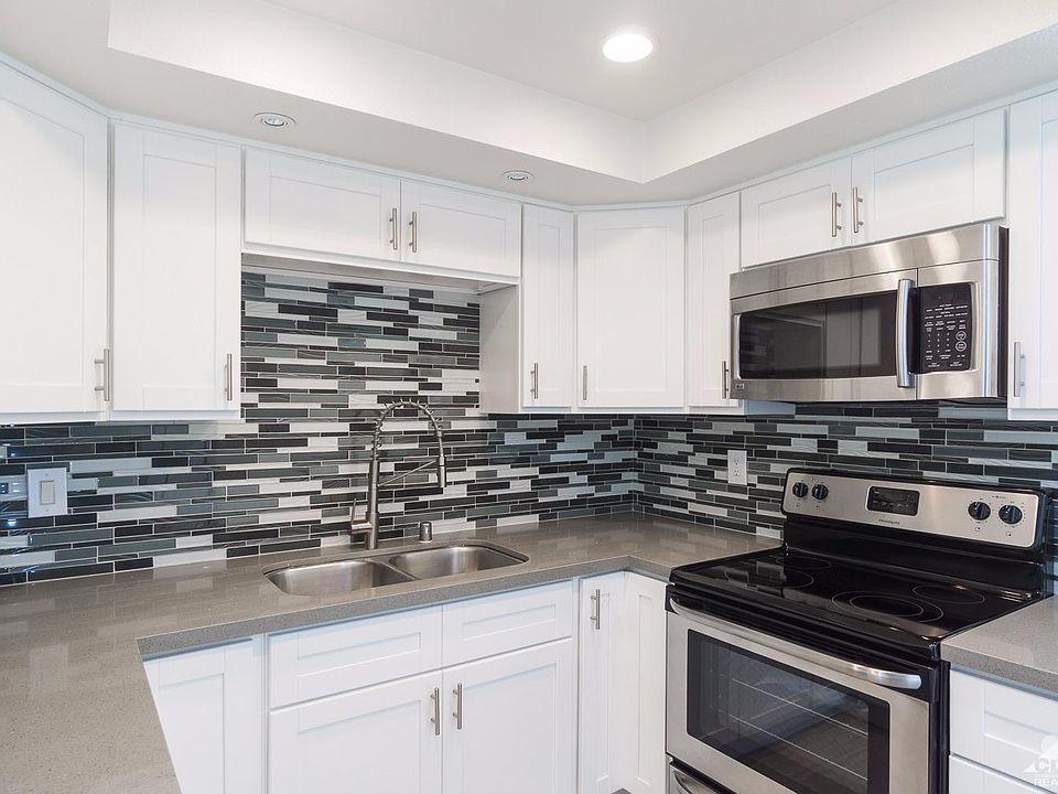 2nd image of 79267 S Sunset Ridge Dr