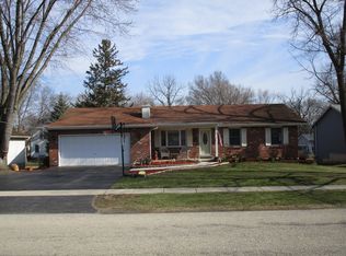 203 E Main St, Yorkville, IL 60560