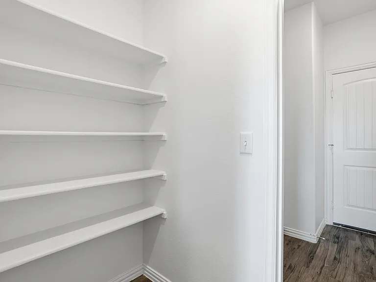 137 Creek Meadow Dr — Photo 11