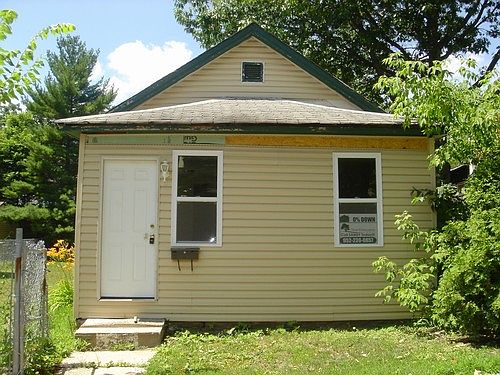 1st image of 2307 Bryant Ave N