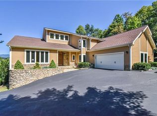 824 Arcadia Falls Way, Black Mountain, NC 28711