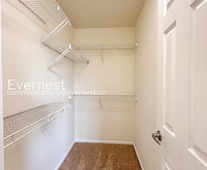 5554 Killarney Ct — Photo 17