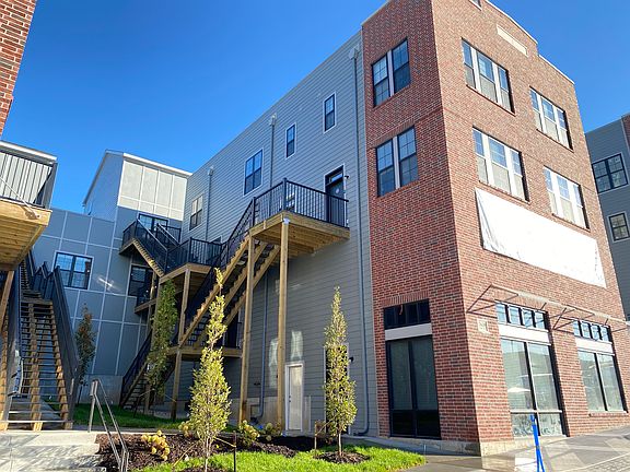 2nd image of 7630 Park Dr #319FA4462