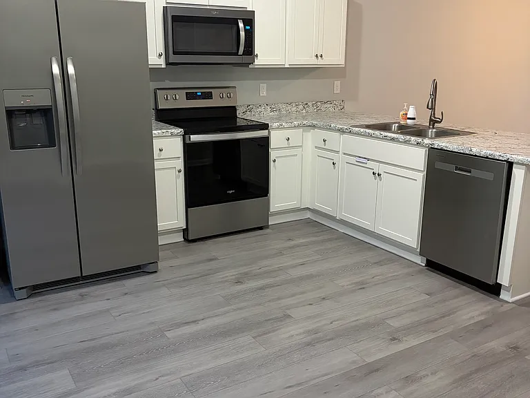173 Buckhorn Ave — Photo 2
