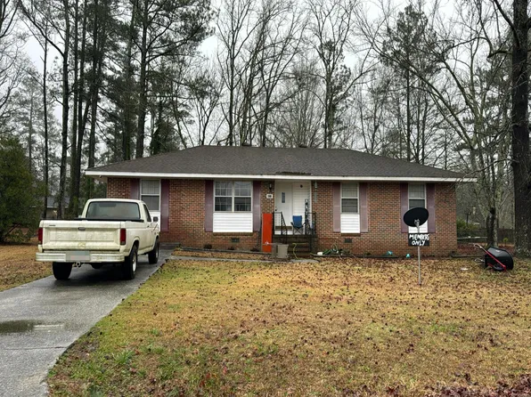 411 Stonewall Dr, Thomson, GA 30824