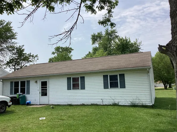 509 W Union St, Vandalia, MO 63382