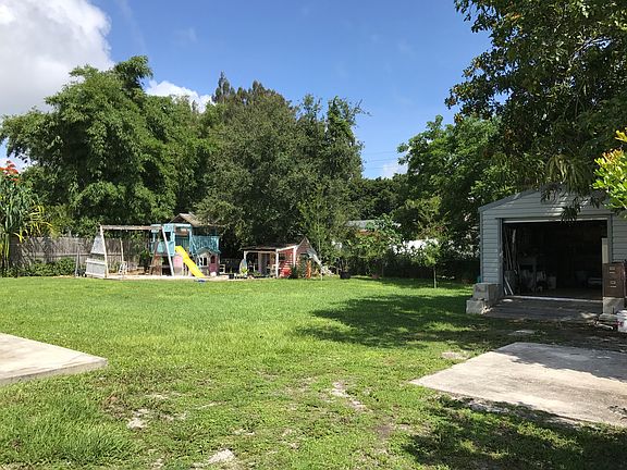2nd image of 9027 SE Pine Cone Ln