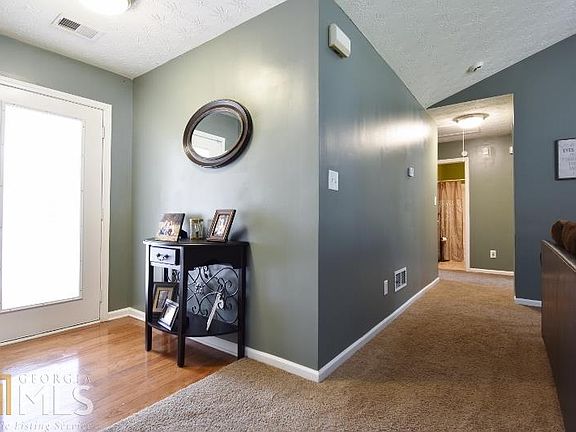 4th image of 223 Glenn Fuller Cir