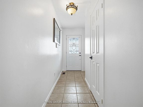 5th image of 45 Ridgefield Ct