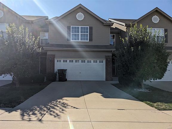 2nd image of 873 Harbor Woods Dr