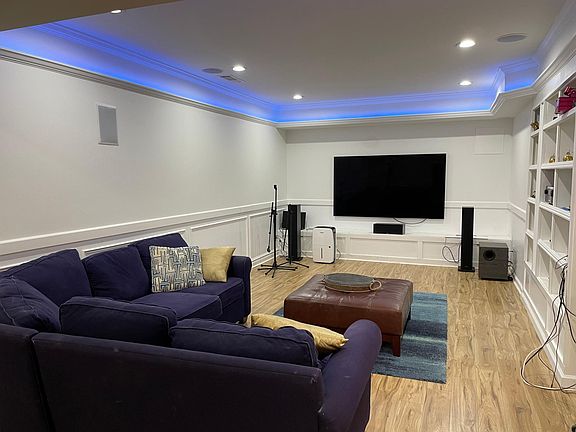 Living Room - TV Area
