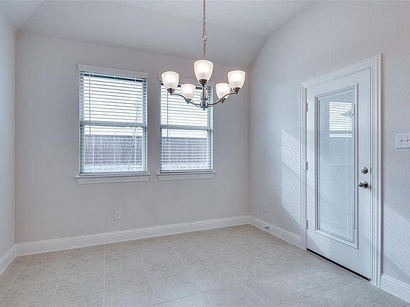 3rd image of 6200 Brunswick Dr