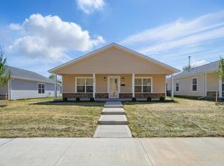 710 Clifton Ave, Springfield, OH 45505