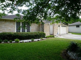 2784 Spring Moss Dr, League City, TX 77573