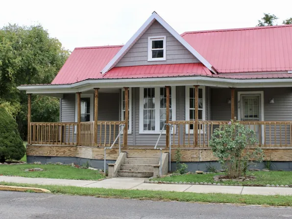 416 China St, Crooksville, OH 43731