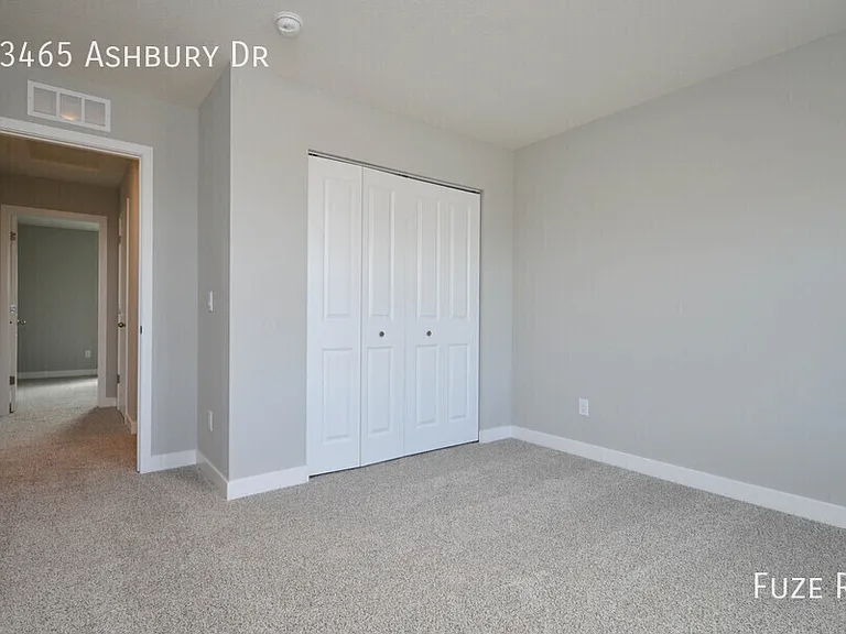 23465 Ashbury Dr — Photo 46