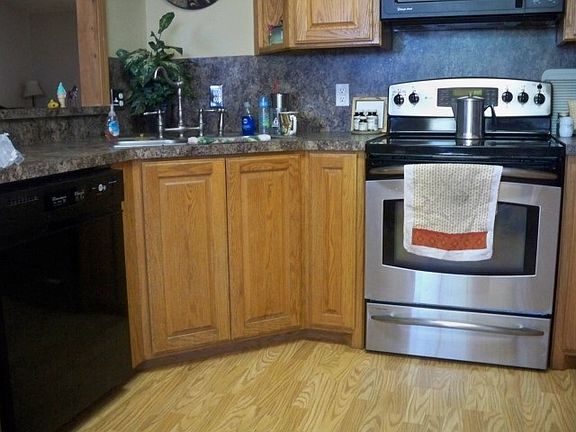 5th image of 4070 County Street 2840