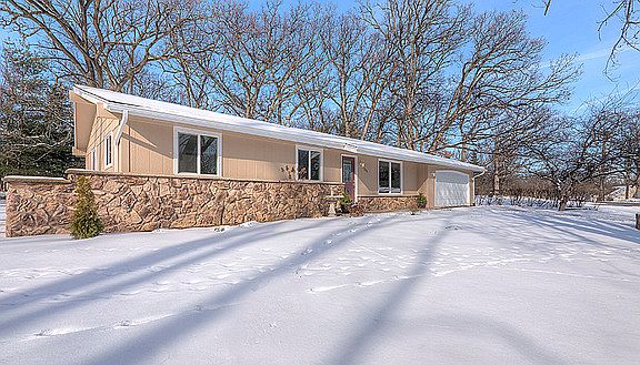 2nd image of 5204 Nottingham Dr