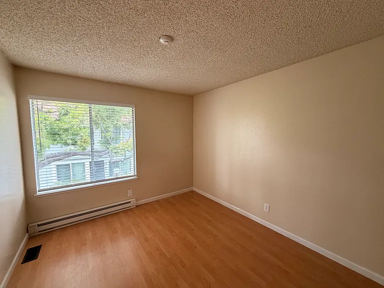 5044 Bridgepointe Pl — Photo 7