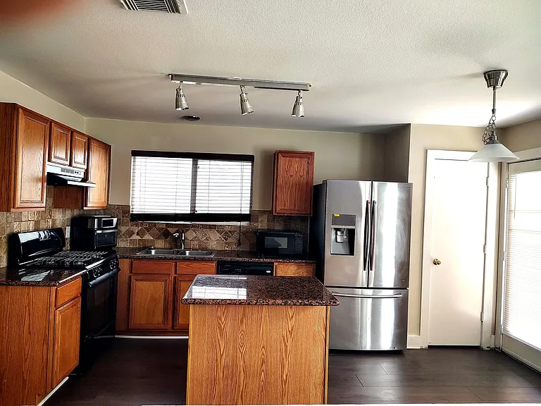 6334 Torrance Elms Ct — Photo 6