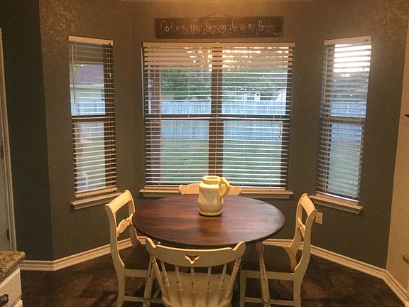 2nd image of 210 Vela Way