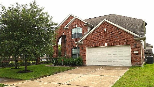 1st image of 7826 Hollow Bluff Ln