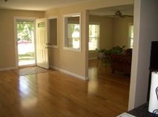 606 E 3rd St, Verdon, NE 68457