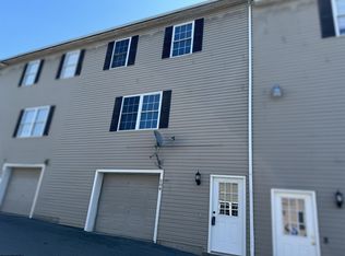 504 Scenic Vw, Fairmont, WV 26554