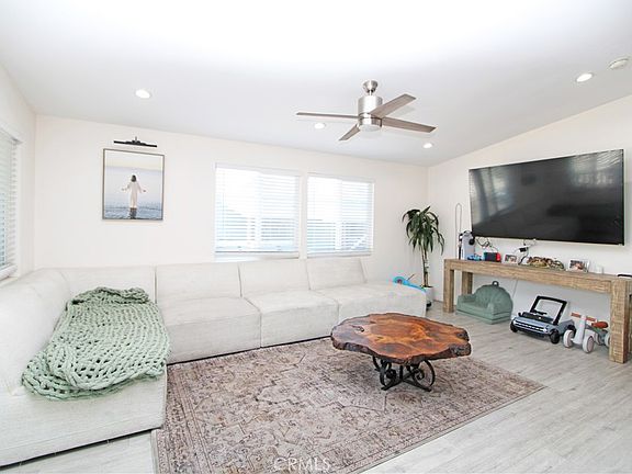 2nd image of 1461 W Mission Blvd Spc 106