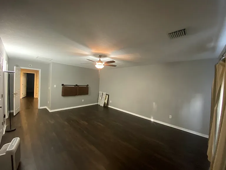 16125 Churchview Dr — Photo 20