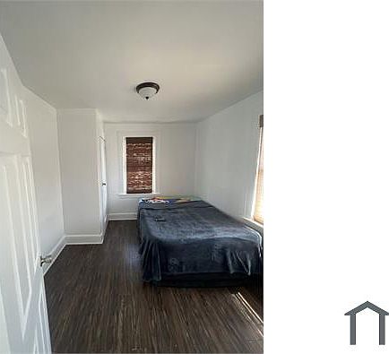 3rd image of 2 Lincoln Ave #2