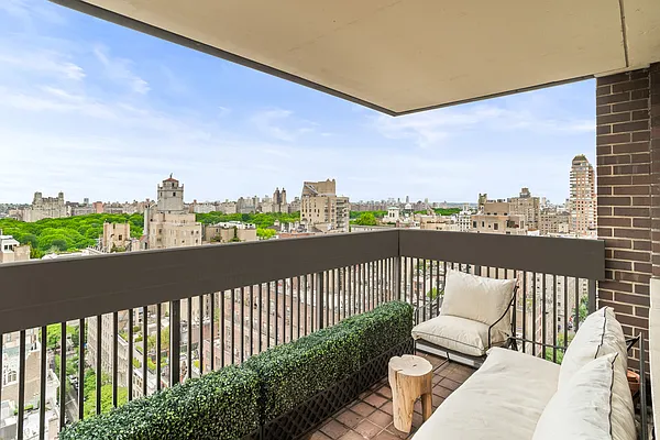 40 East 80th Street #24A in Upper East Side, Manhattan