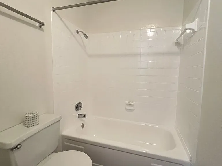 Cypresswood Apartments — Photo 20
