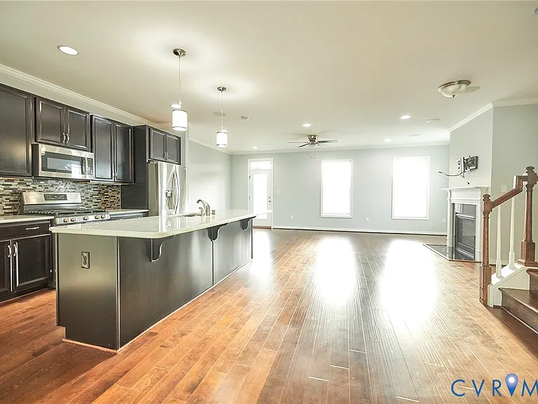 11458 Hayloft Ln — Photo 22