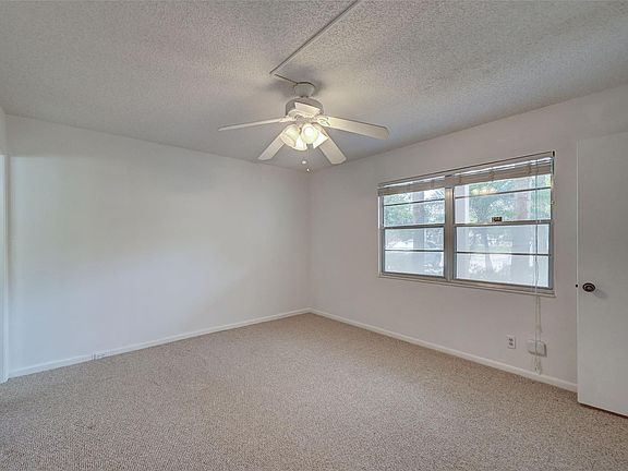 4th image of 3402 Bimini Lane #G1
