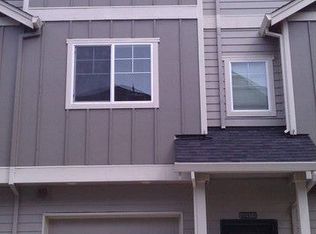 10353 SW Hollyridge Ln, Beaverton, OR 97005