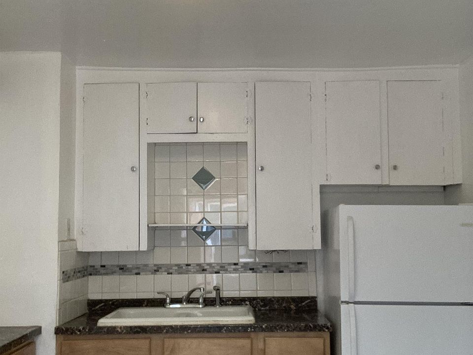 1st image of 1000 E Water St #11297352