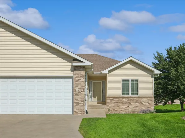 1824 McKay Dr, Knoxville, IA 50138